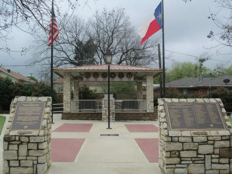 Veterans Exhibit In Decaturc Tx Img