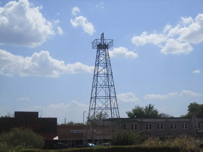 Oil Derrick Replicac Gladewaterc Tx Img