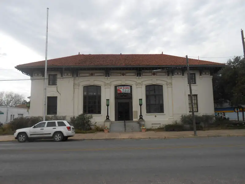 Gonzales Post Office