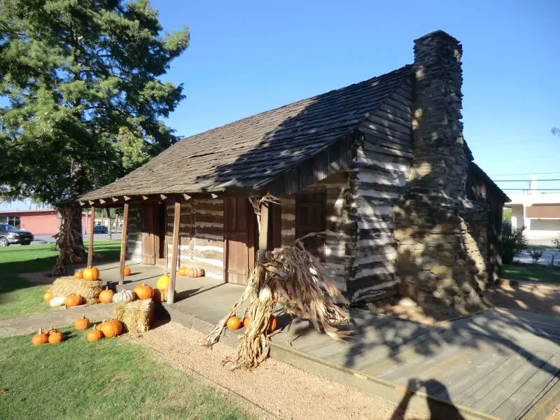 Torian Log Cabin In Grapevinec Txc Oct