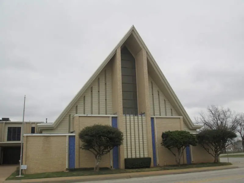 First Baptist Church Of Henriettac Tx Img