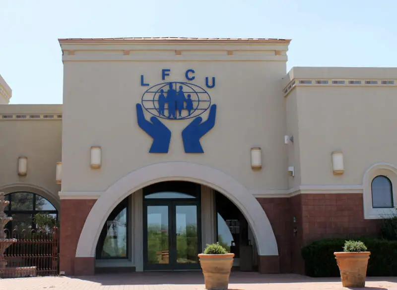 Laredo Federal Credit Unon On Mcpherson Rd