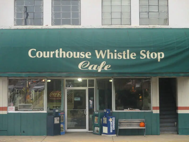 Courthouse Whistle Stop Cafec Livingstonc Tx Img