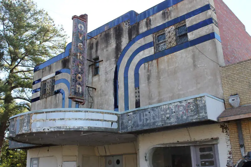 Abandoned Overton Theaterc Overtonc Tx Img