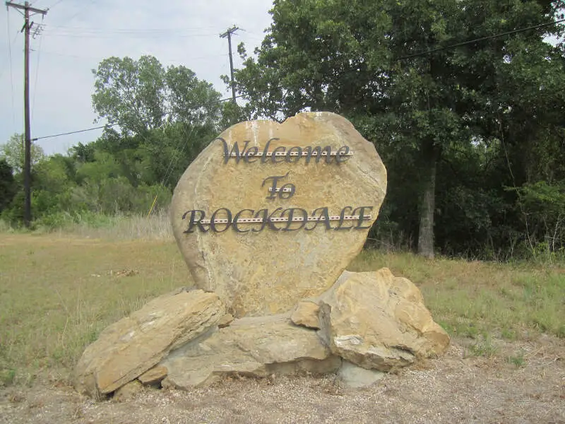 Rockdalec Tx Welcome Sign Img