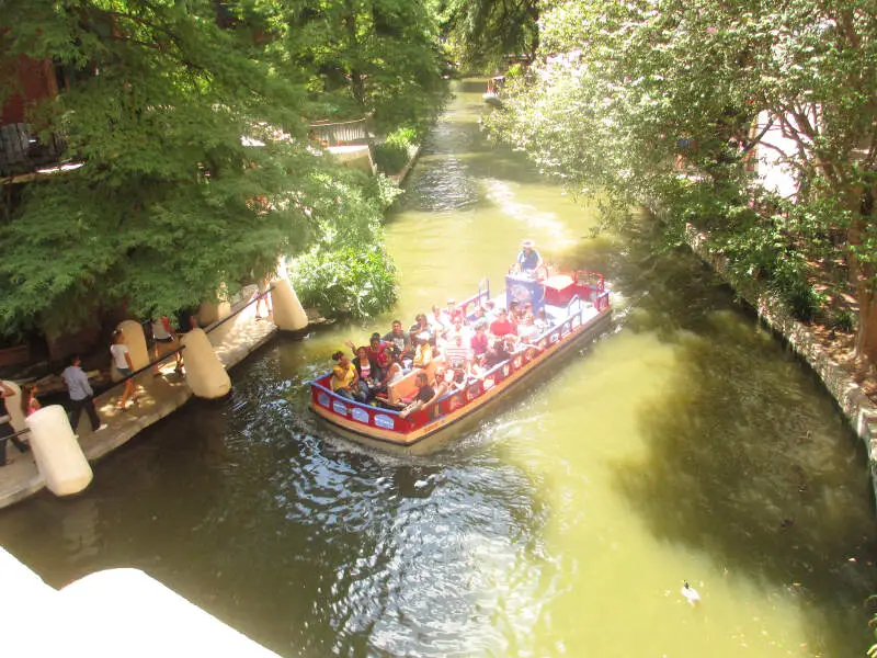 Another Boat On The San Antonio River Img