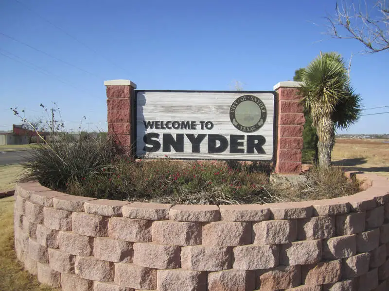 Revised Photoc Snyderc Txc Welcome Sign Img