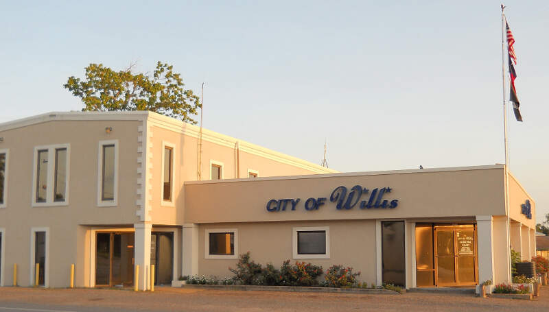 City Hall Of Willisc Texasc South View