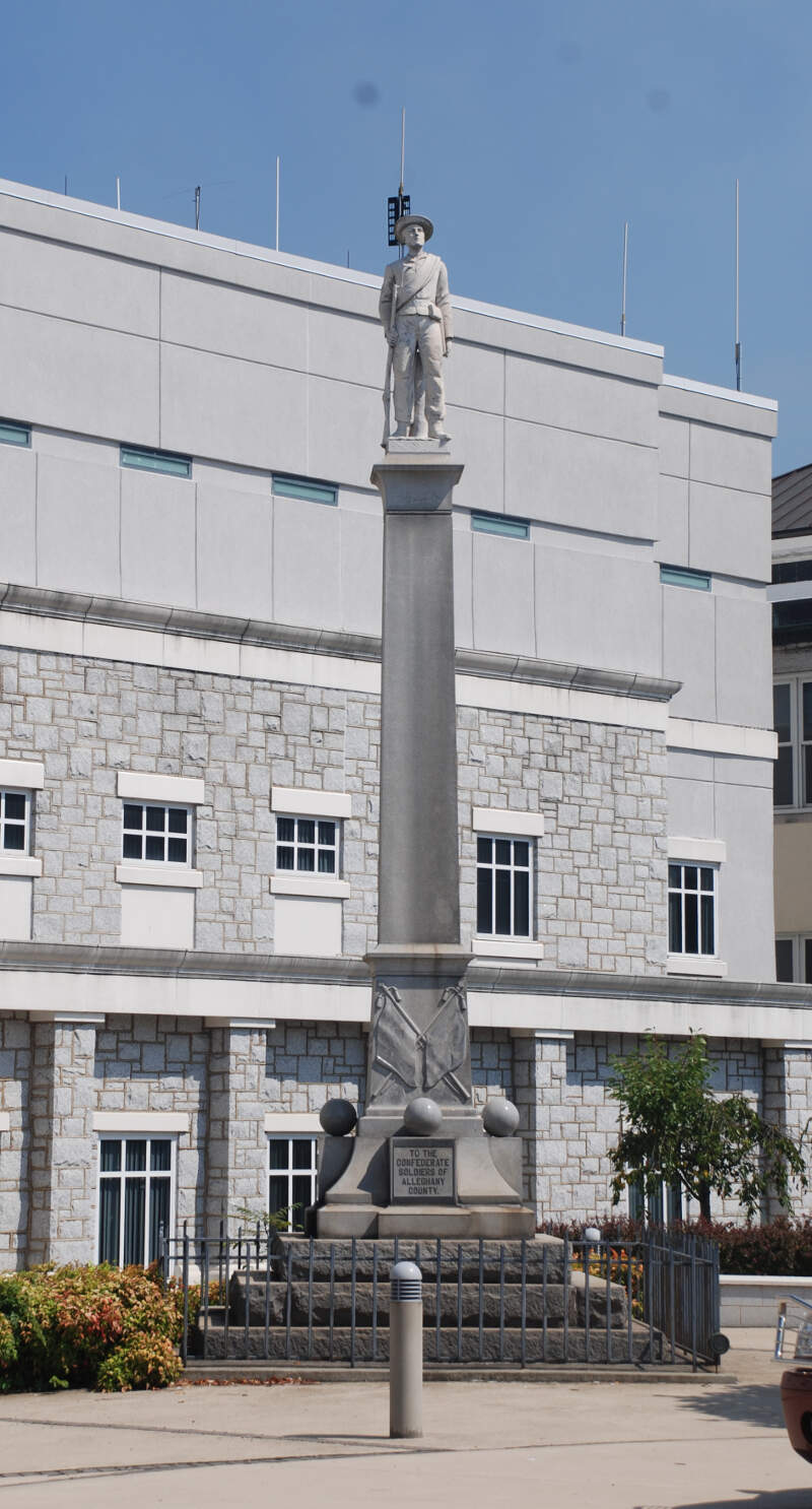 Covingtonc Va   Civil War Memorial