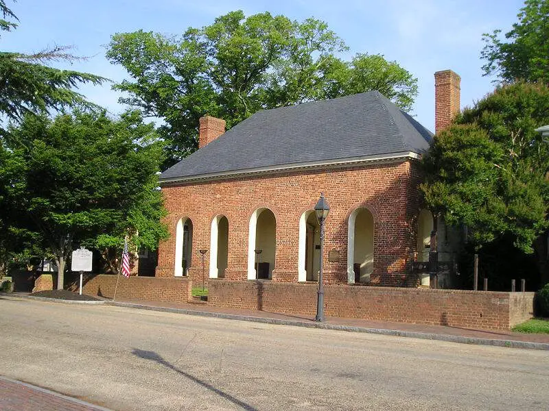 Smithfield Colonial Courthouse