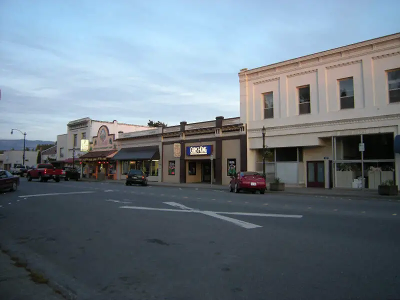 Burlingtonc Wa   South Side  Block Of E Fairhaven Ave