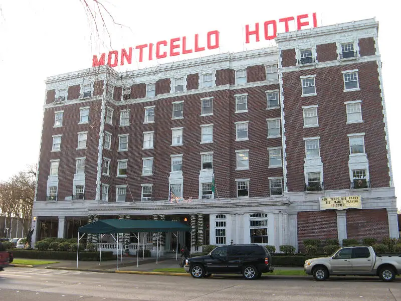 Monticello Hotel