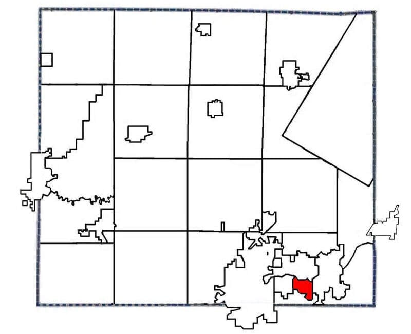 Outagamiecountywisconsinmunicipalboundarieswithvillageofcombinedlockshighlighted