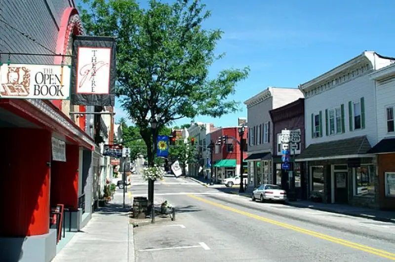 Lewisburg, WV